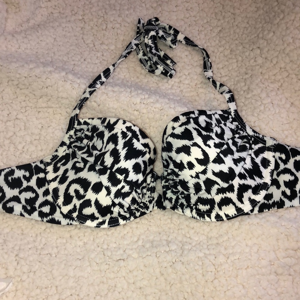 Bikini top VS